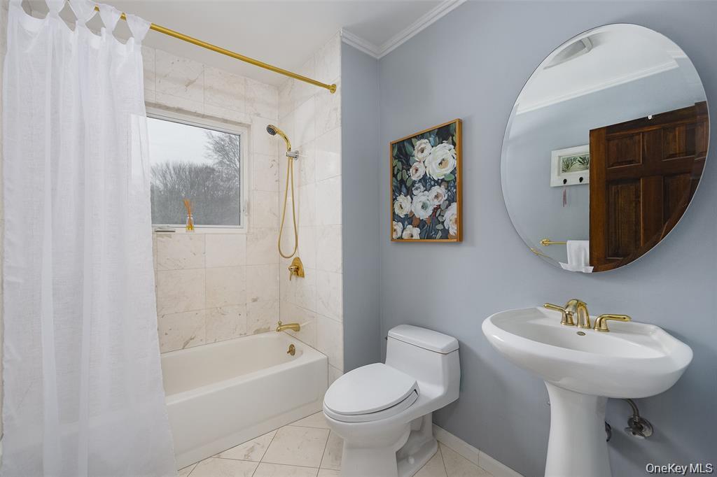 129 Clinton Corners Road Salt Point, NY 12578 - Photo 20 of 41 Gallery Image 20