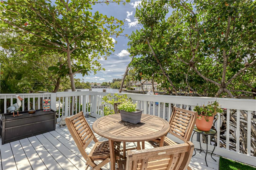 2004 Riverside Place, Unit 2 Wilton Manors, FL 33305 - Photo 1 of 47 Photo 1