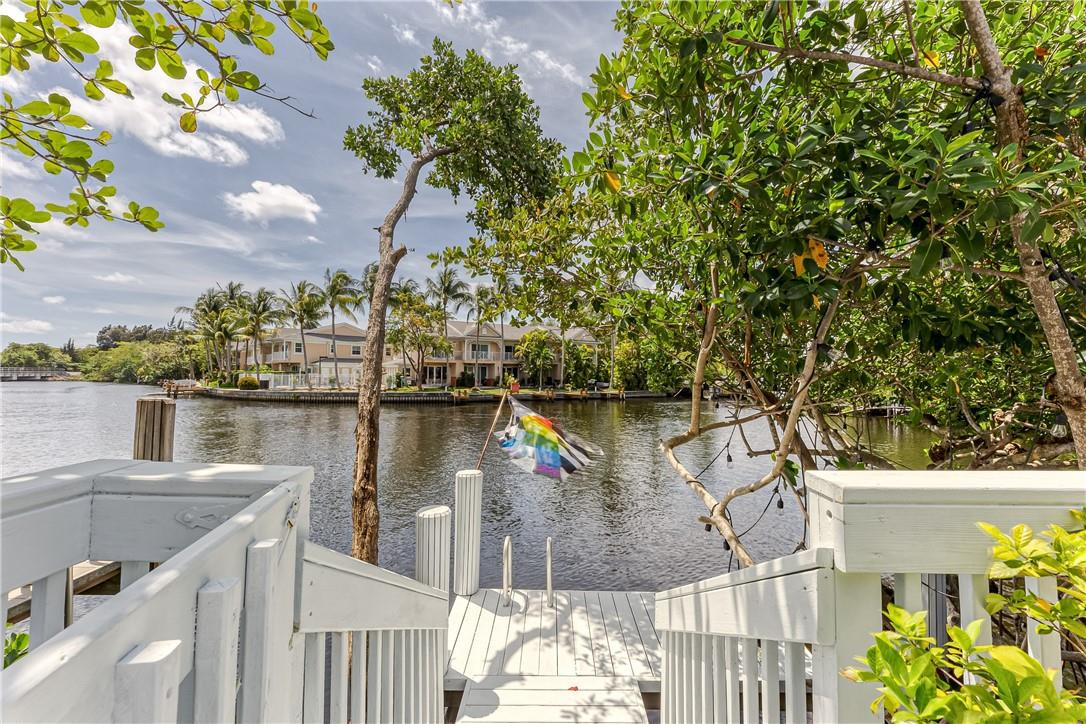 2004 Riverside Place, Unit 2 Wilton Manors, FL 33305 - Photo 2 of 47 Photo 2