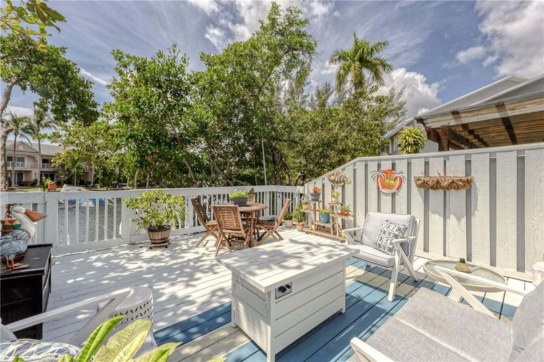 2004 Riverside Place, Unit 2 Wilton Manors, FL 33305 - Photo 21 of 47 Photo 21