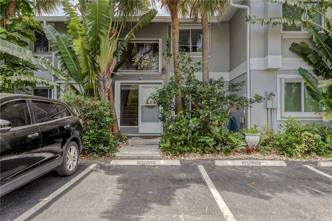 2004 Riverside Place, Unit 2 Wilton Manors, FL 33305 - Photo 41 of 47 Photo 41