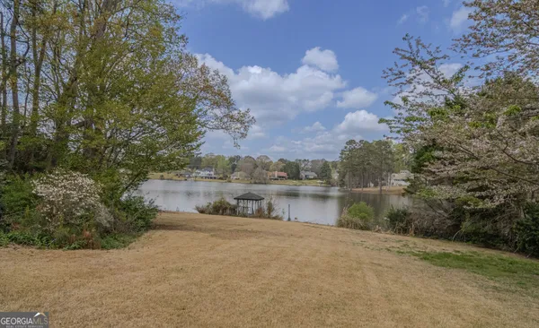 $615,000 | 2265 Castle Lake Drive, Tyrone, GA 30290