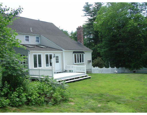 65 Whitewood Road Milford, MA 01757 - Photo 11 of 12 Gallery Image 11