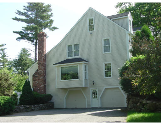65 Whitewood Road Milford, MA 01757 - Photo 8 of 12 Gallery Image 8