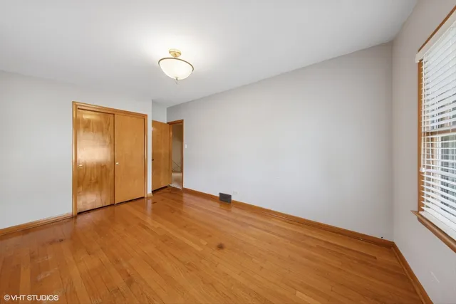 $399,900 | 506 South Charleton Street, Willow Springs, IL 60480