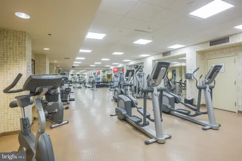 $250,000 | 2601 Pennsylvania Avenue, Unit 952, Philadelphia, PA 19130