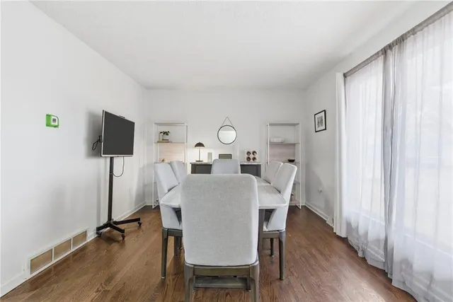 $355,000 | 515 South Meadowbrook Lane, Olathe, KS 66062