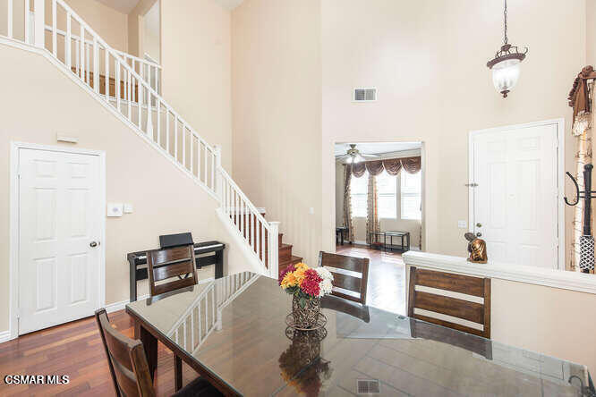 1462 Windmill Way Simi Valley, CA 93065 - Photo 4 of 26