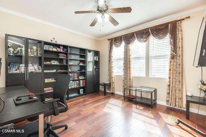 1462 Windmill Way Simi Valley, CA 93065 - Photo 5 of 26