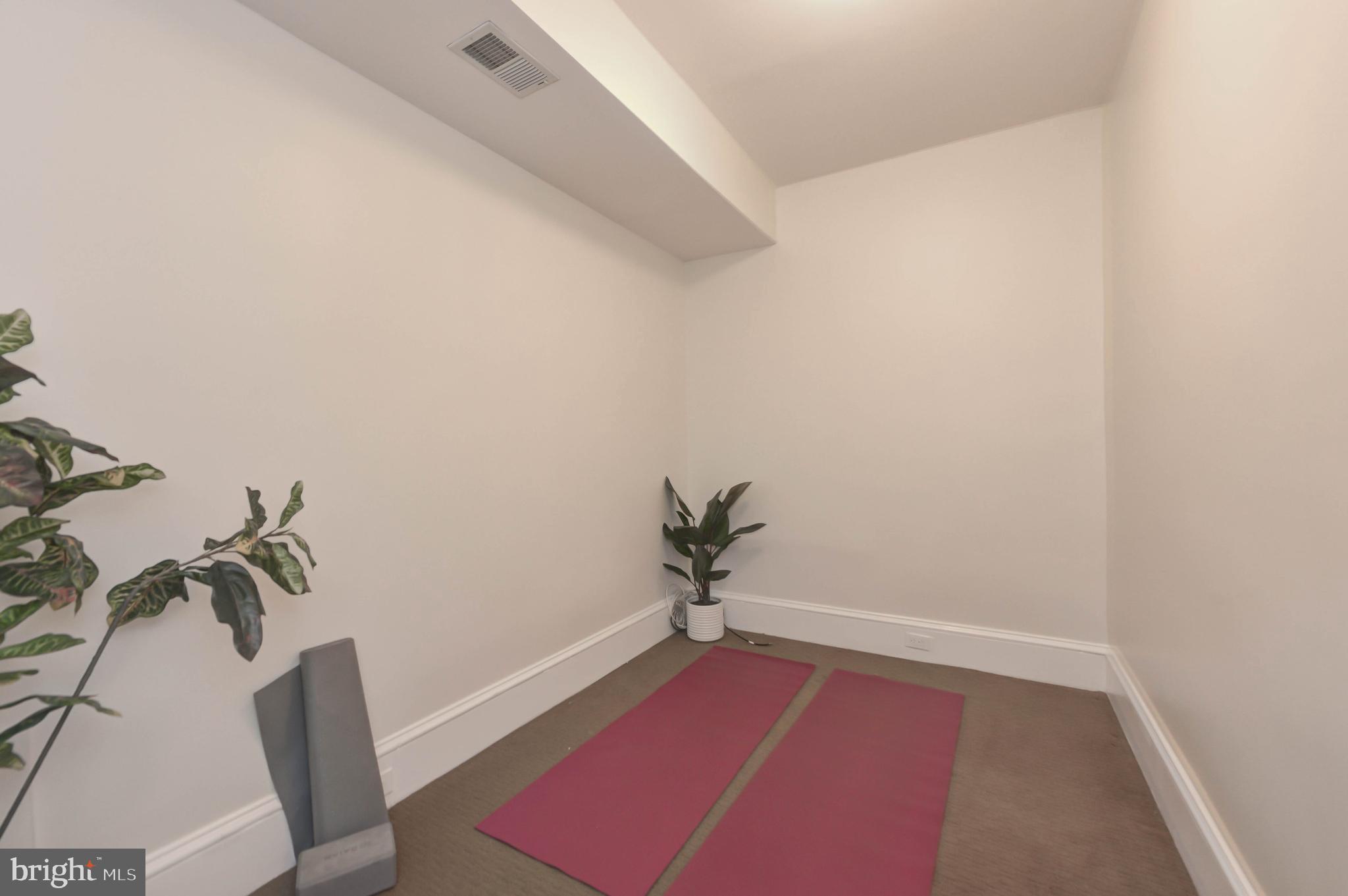 2130 Leroy Place Northwest Washington, DC 20008 - Photo 65 of 98