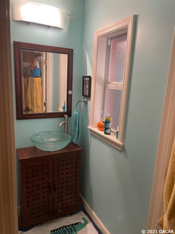415 Southwest 27th Street Gainesville, FL 32607 - Photo 8 of 13