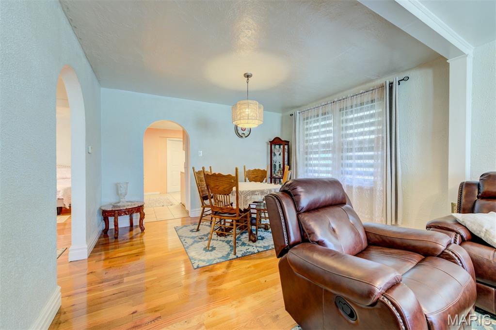 1436 Telegraph Road St. Louis, MO 63125 - Photo 9 of 32 Gallery Image 9