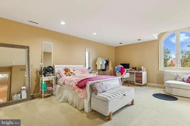 $1,575,000 | 703 Daventry Way, Ambler, PA 19002