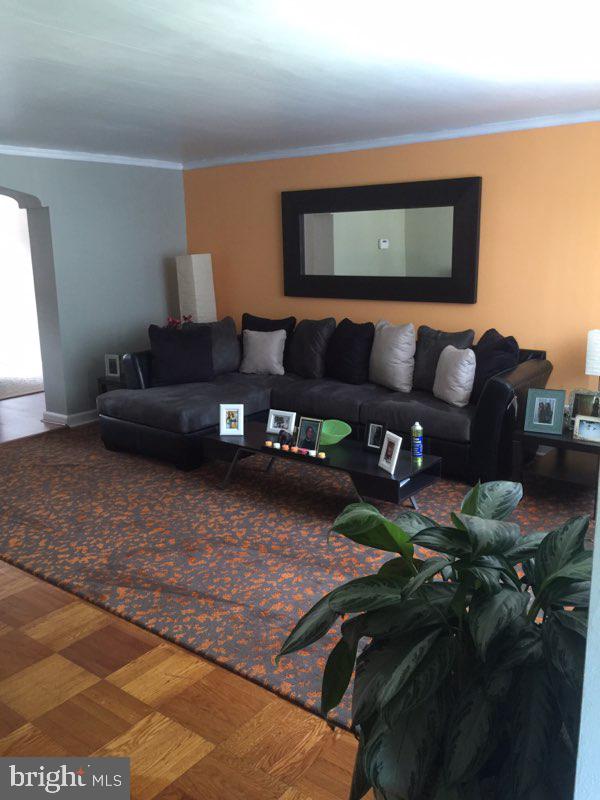 7545 Brookhaven Road Philadelphia, PA 19151 - Photo 8 of 17 Gallery Image 8