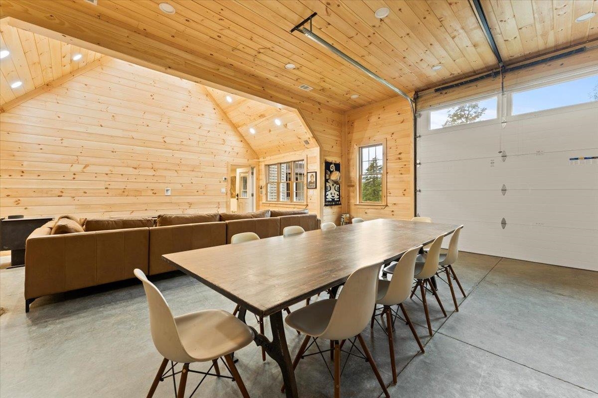 662 Howe Farm Road Jamaica, VT 05343 - Photo 19 of 35