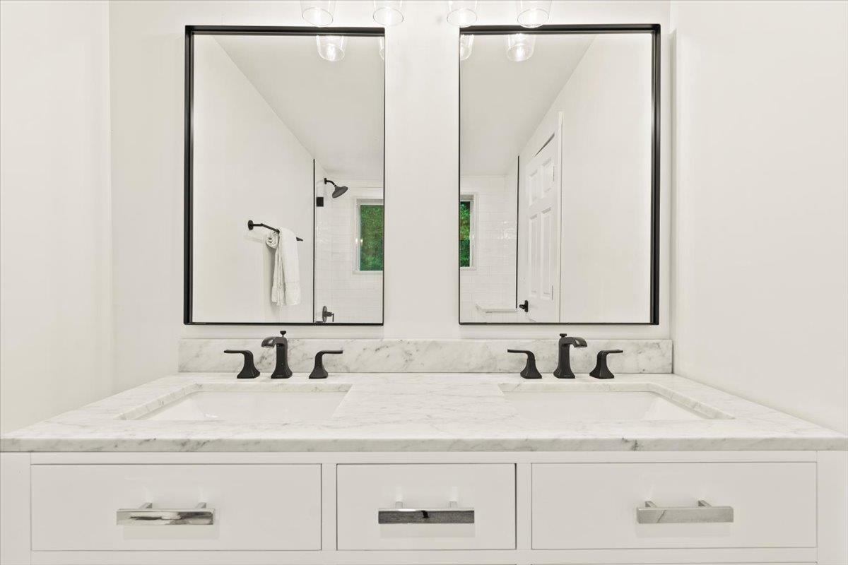 662 Howe Farm Road Jamaica, VT 05343 - Photo 30 of 35