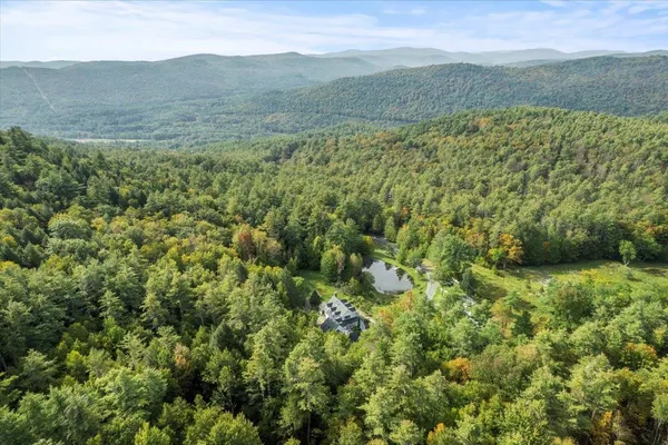$2,399,000 | 662 Howe Farm Road, Jamaica, VT 05343