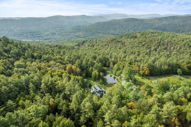 $2,399,000 | 662 Howe Farm Road, Jamaica, VT 05343