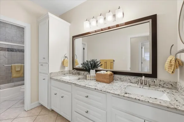 $389,900 | 6335 Chasse Stone Drive, Orange, TX 77632