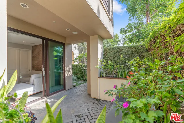 $10,500 | 12860 South Seaglass Circle, Los Angeles, CA 90094