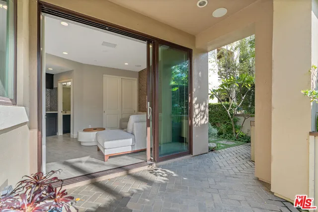 $10,500 | 12860 South Seaglass Circle, Los Angeles, CA 90094