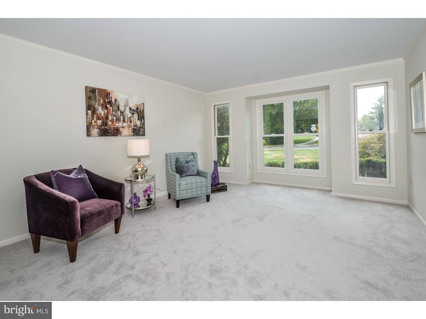 1691 Pembrook Road Ambler, PA 19002 - Photo 6 of 25 Living Room