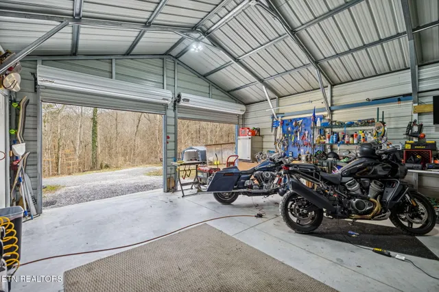 $299,000 | 9401 Susanne Way, Heiskell, TN 37754