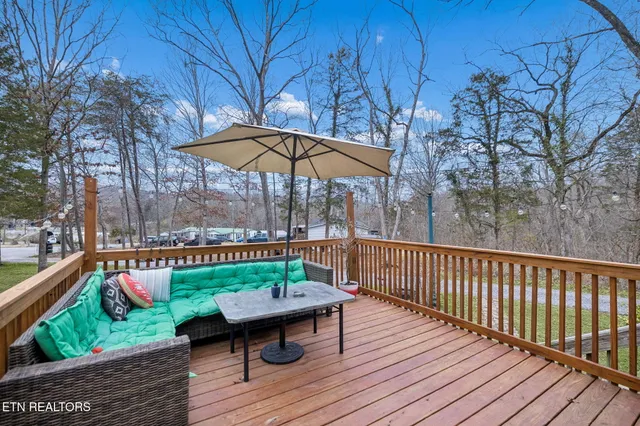 $299,000 | 9401 Susanne Way, Heiskell, TN 37754