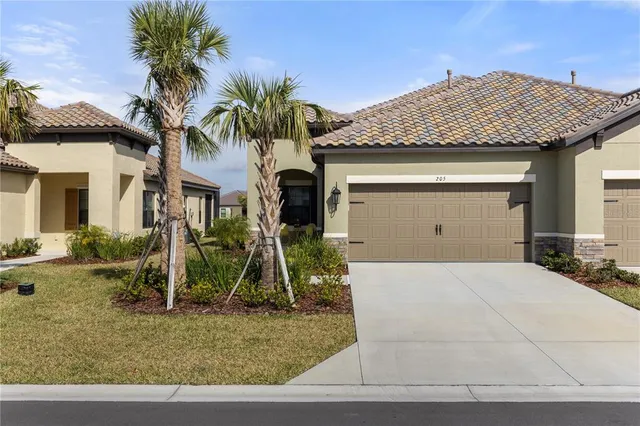 $440,000 | 205 Tracino Terrace, Nokomis, FL 34275