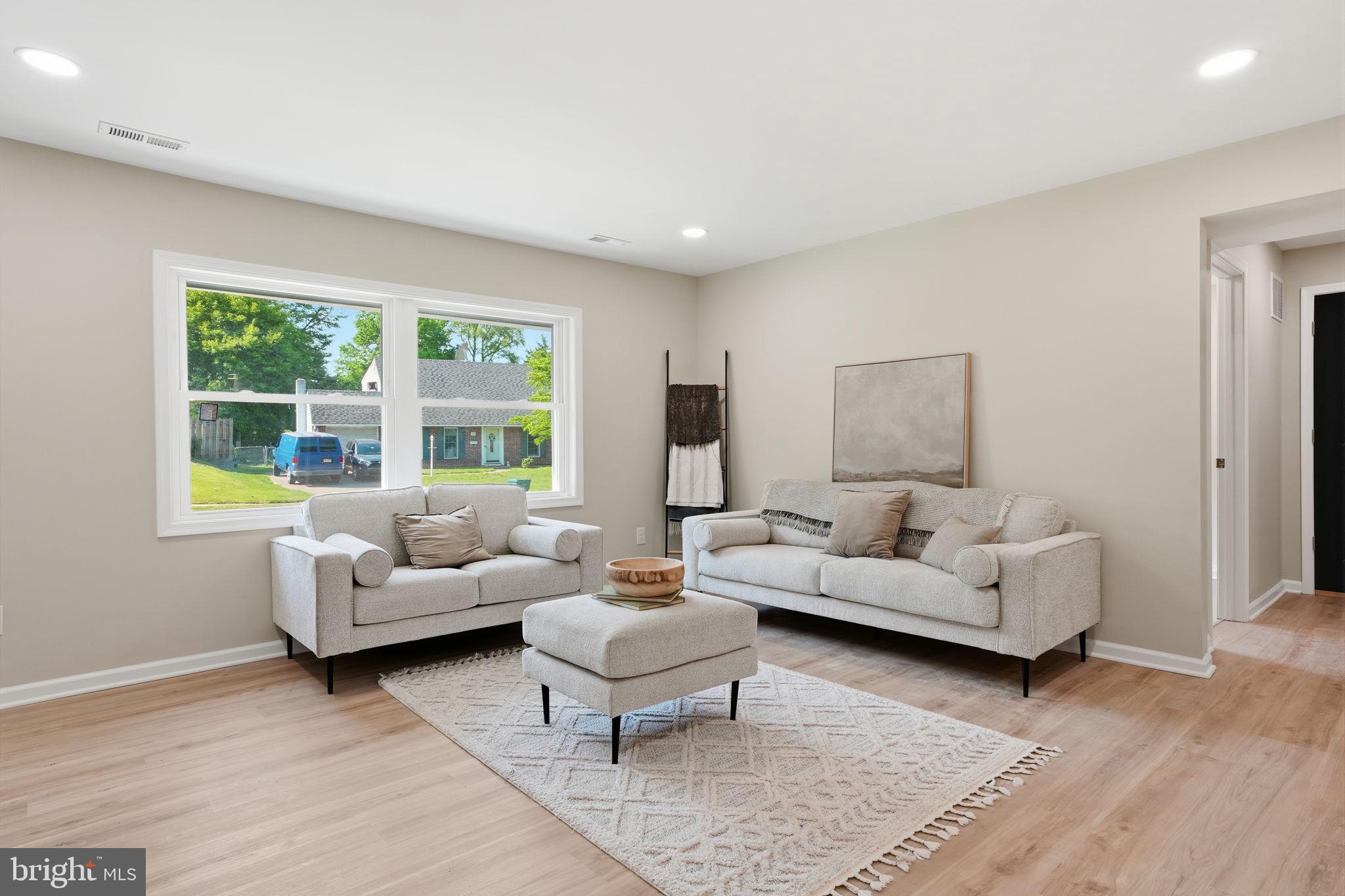 22 Peppermint Road Levittown, PA 19056 - Photo 10 of 42