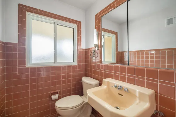 $324,500 | 256 Cottage Avenue, Fond du Lac, WI 54935
