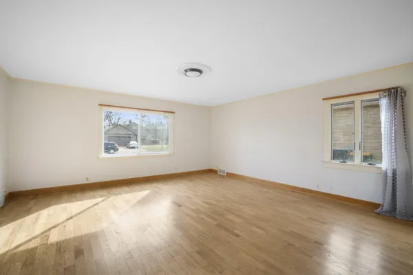 $324,500 | 256 Cottage Avenue, Fond du Lac, WI 54935