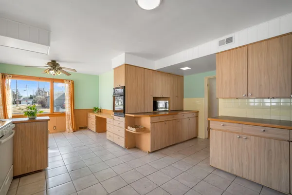 $324,500 | 256 Cottage Avenue, Fond du Lac, WI 54935
