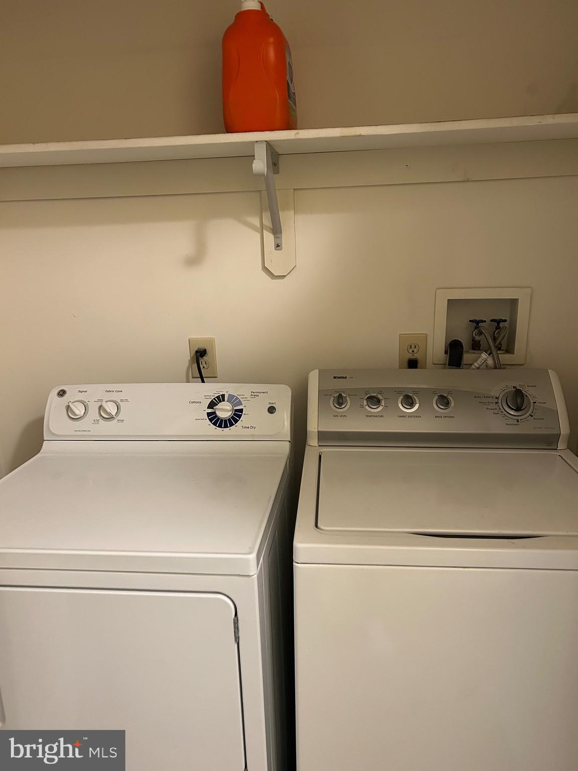 309 Newport Place Exton, PA 19341 - Photo 25 of 33 a utility room with dryer and washer