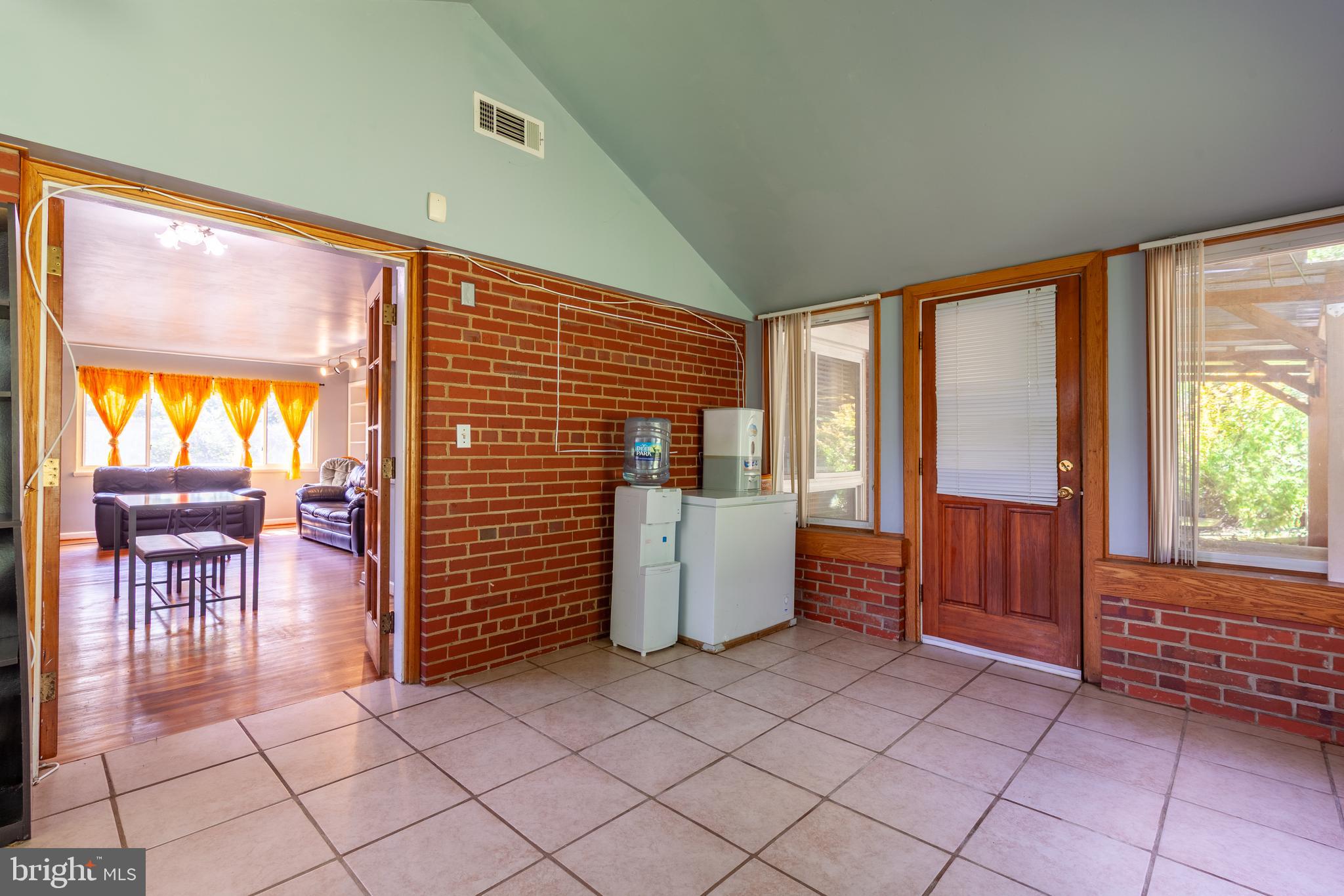 10804 Lombardy Road Silver Spring, MD 20901 - Photo 22 of 29