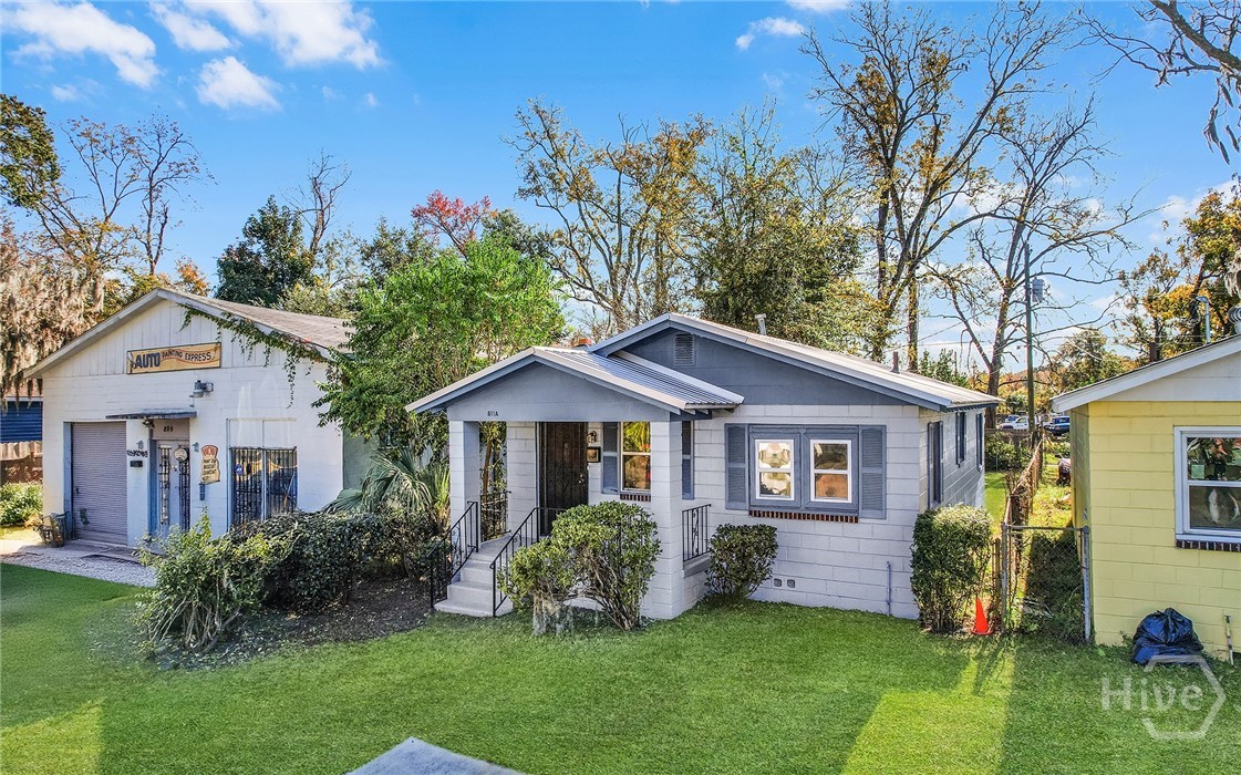 811 A West 52nd Street Savannah, GA 31405 - Photo 2 of 35