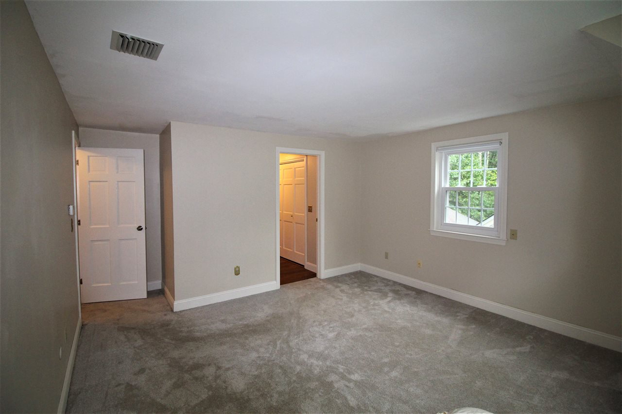 104 Pine Hill Road Hollis, NH 03049 - Photo 11 of 19