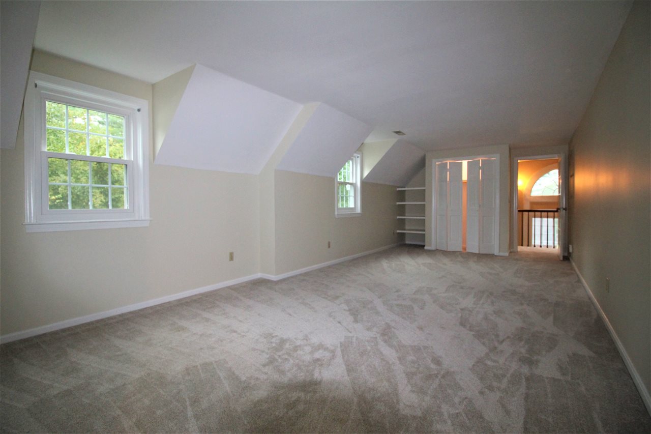 104 Pine Hill Road Hollis, NH 03049 - Photo 9 of 19