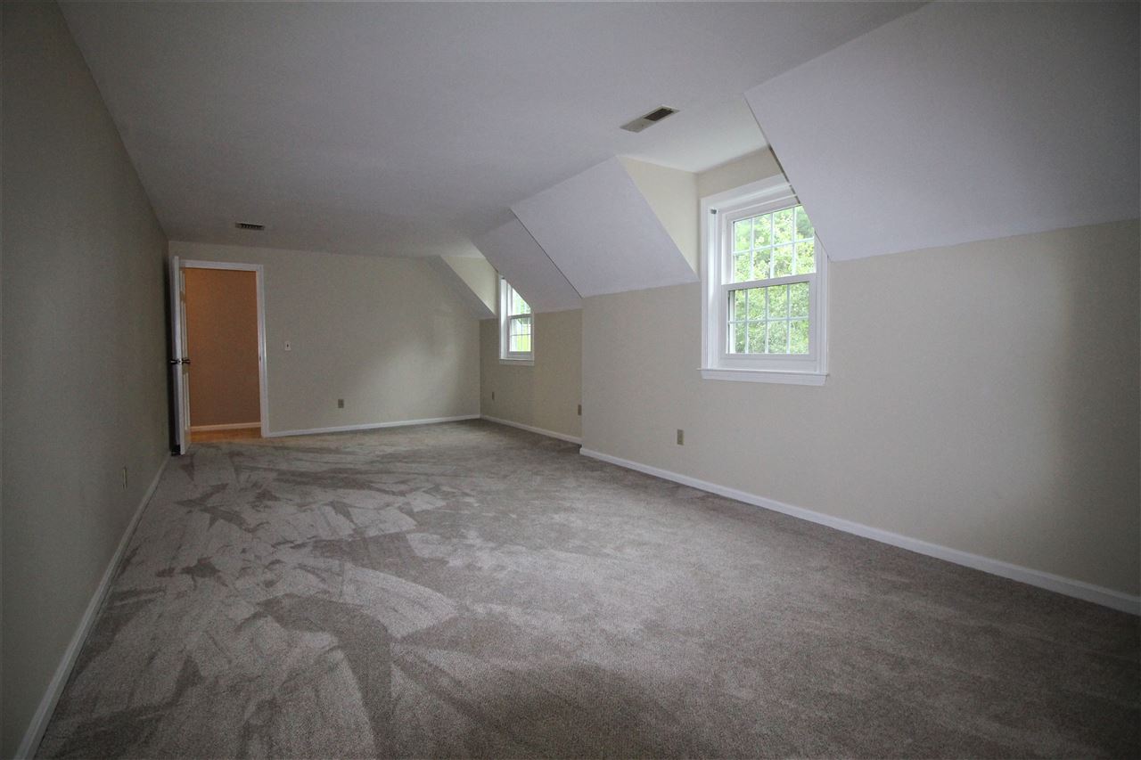104 Pine Hill Road Hollis, NH 03049 - Photo 10 of 19