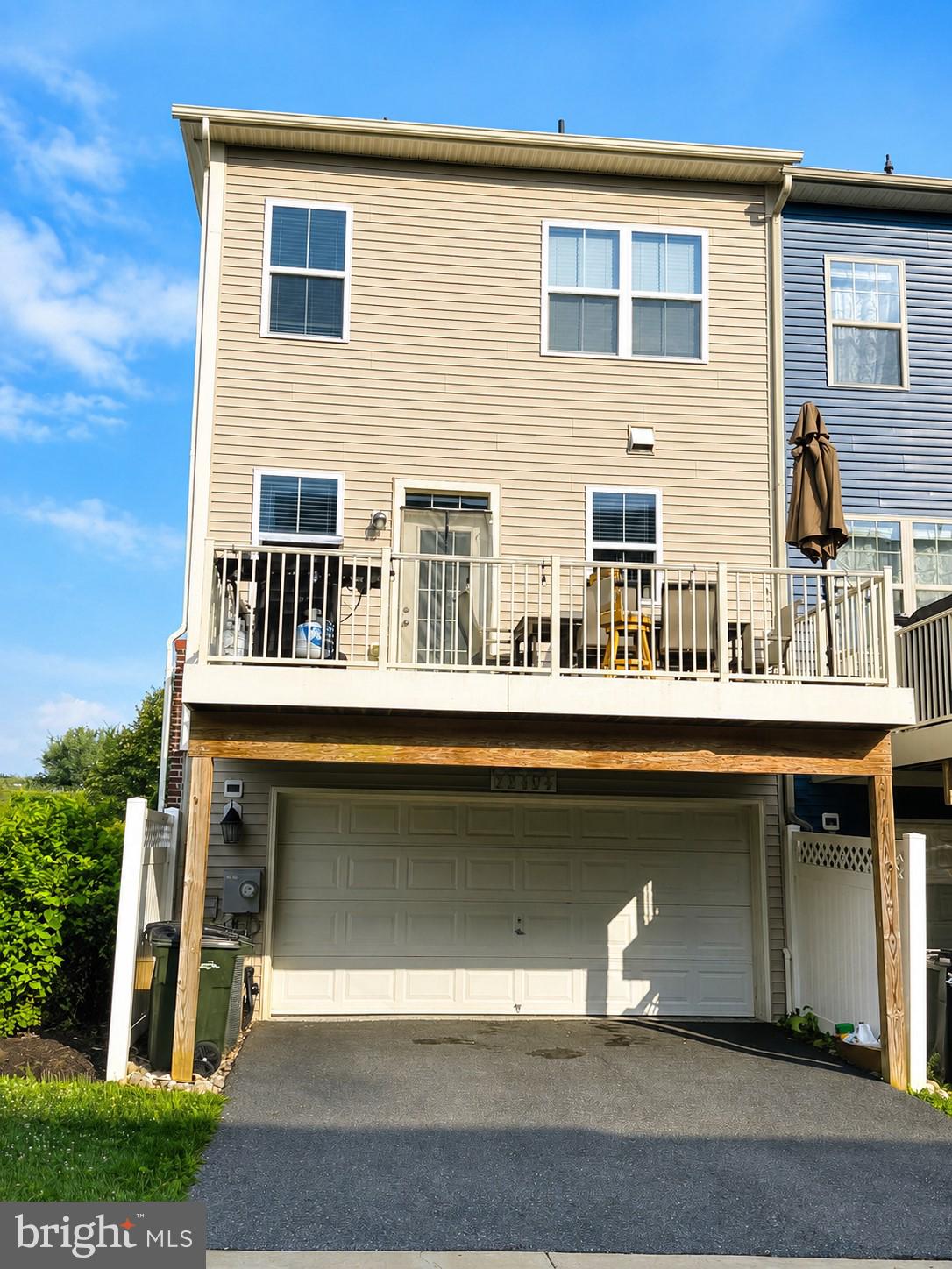 22494 Newcut Road Clarksburg, MD 20871 - Photo 25 of 26 Garage/Driveway