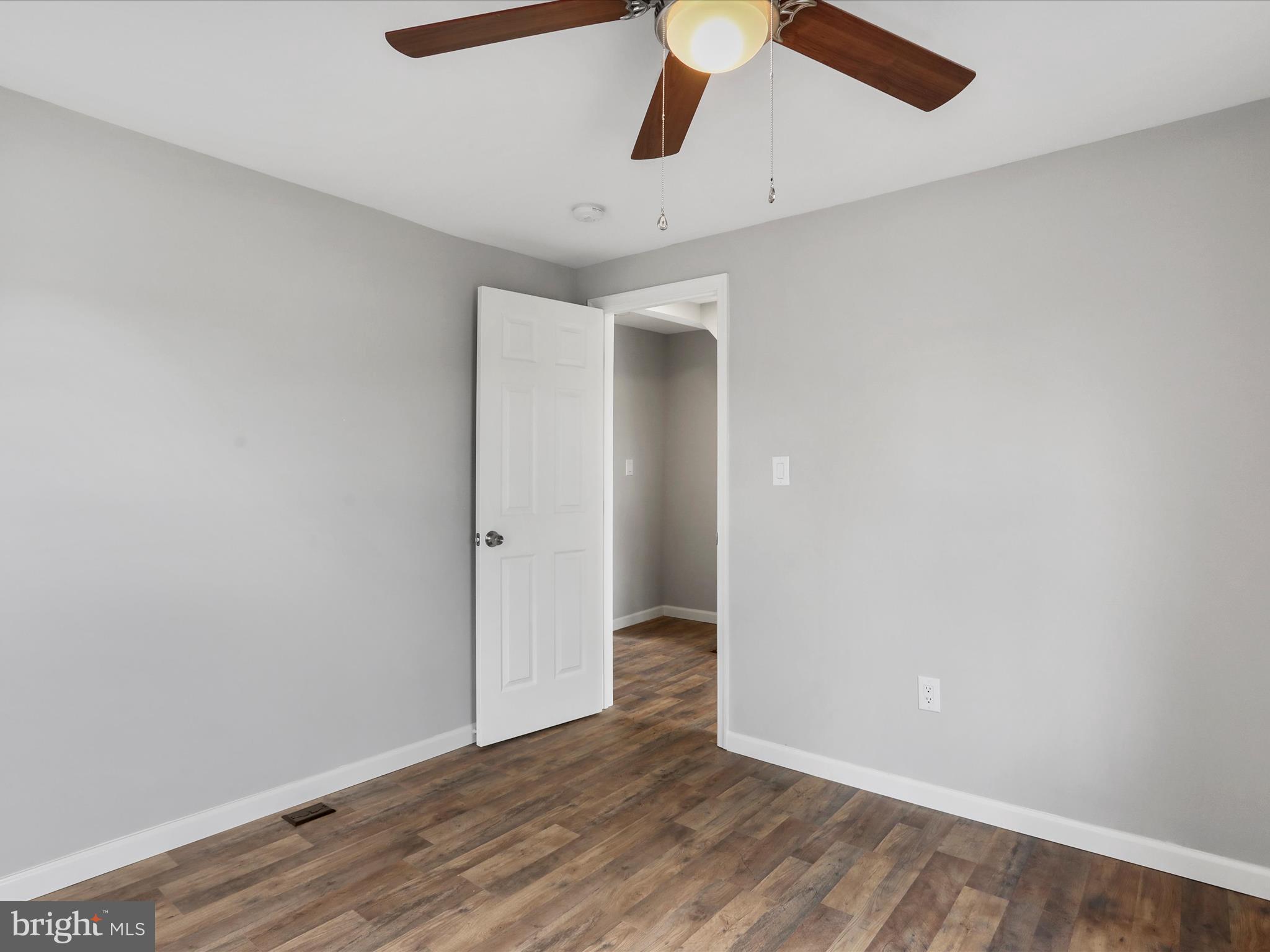 610 George Street Hagerstown, MD 21740 - Photo 22 of 27 Bedroom