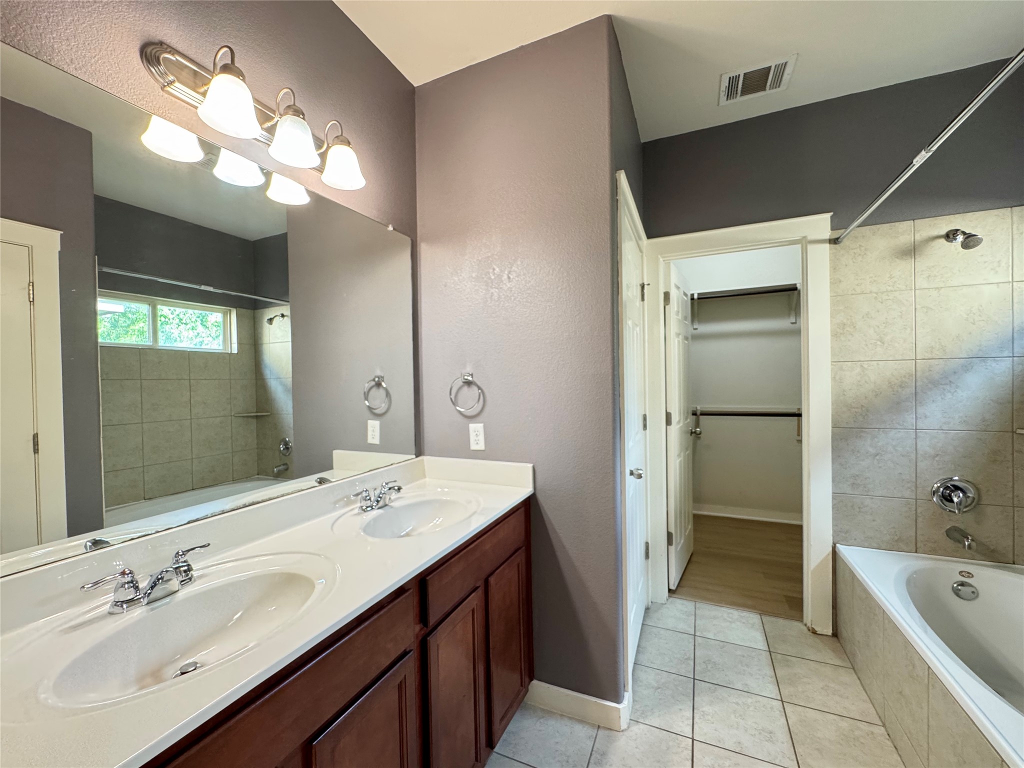 4016 Kenter Crossing Austin, TX 78728 - Photo 7 of 13