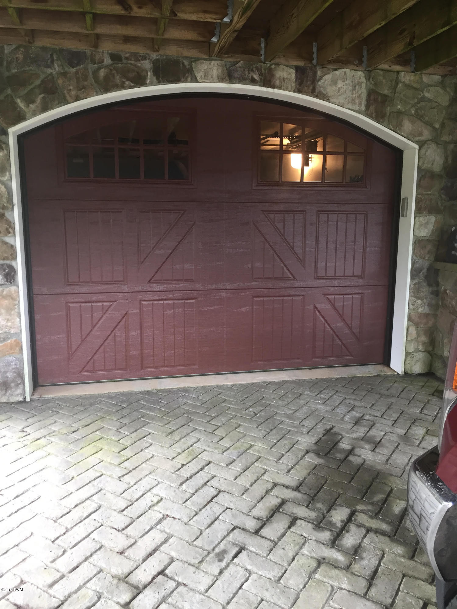 106 South Shore Road Tafton, PA 18464 - Photo 19 of 23 garage doors