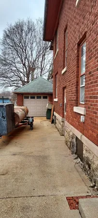 a view of a fireplace
