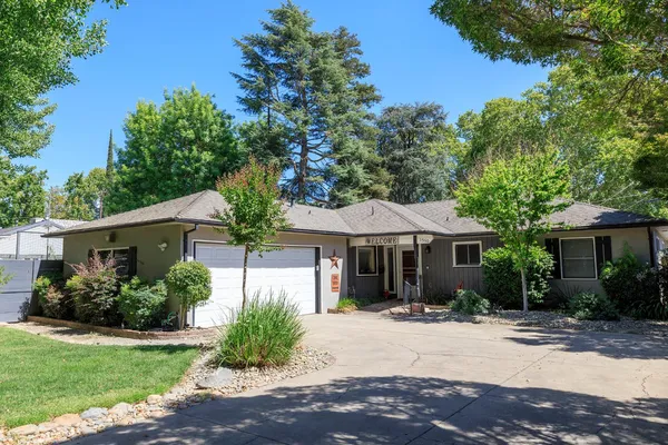 $599,900 | 1550 California Avenue, Turlock, CA 95380