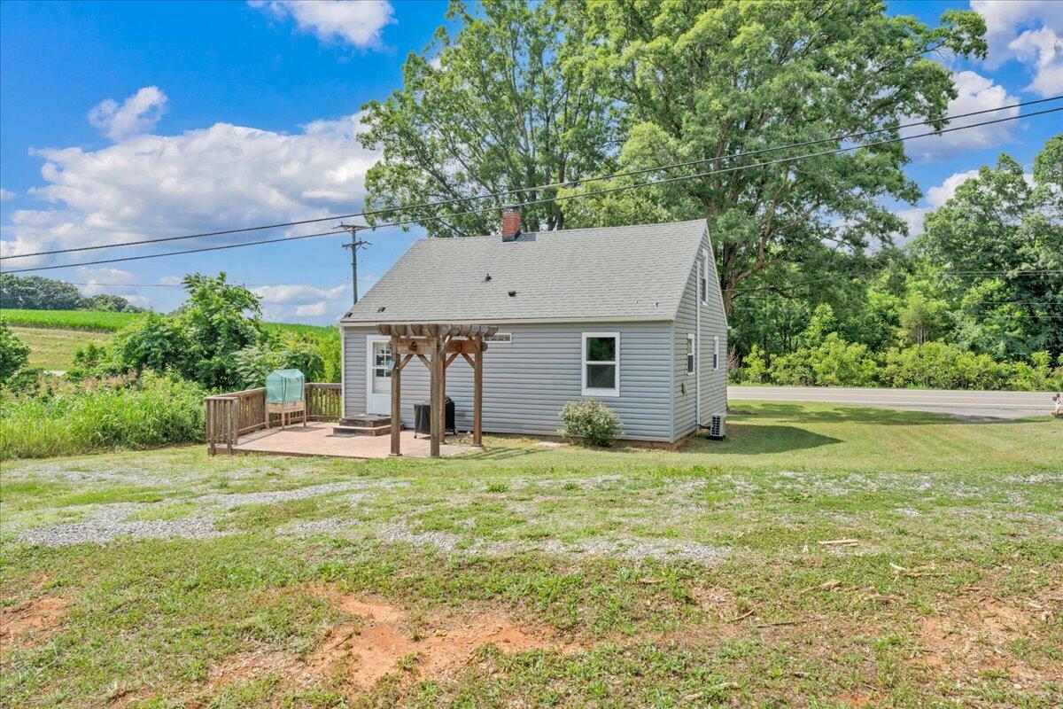 2509 Callaway Road Rocky Mount, VA 24151 - Photo 39 of 42 38-MIB03245