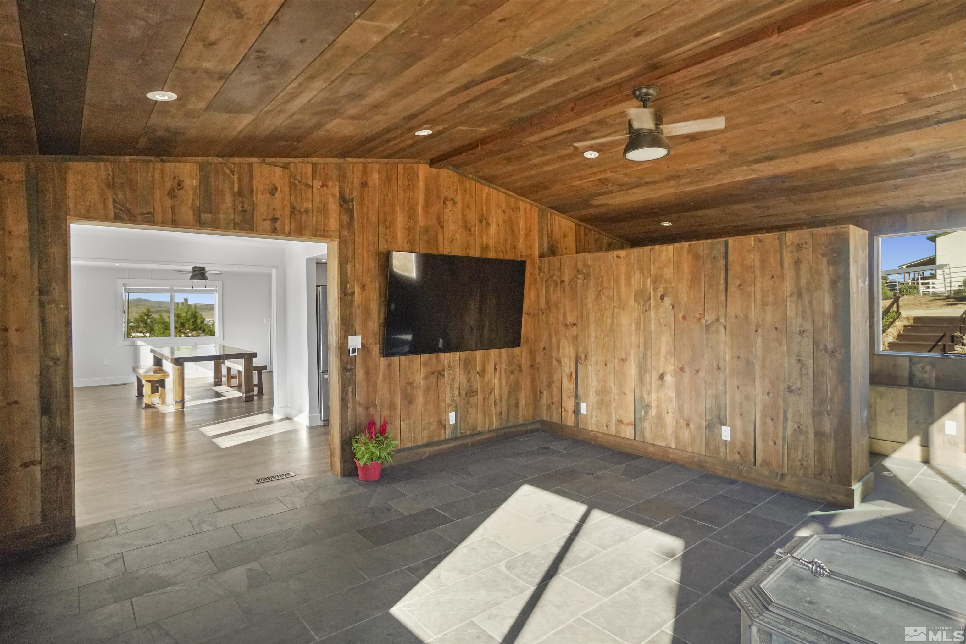 10250 Trail Drive Reno, NV 89506 - Photo 7 of 40 Photo 7