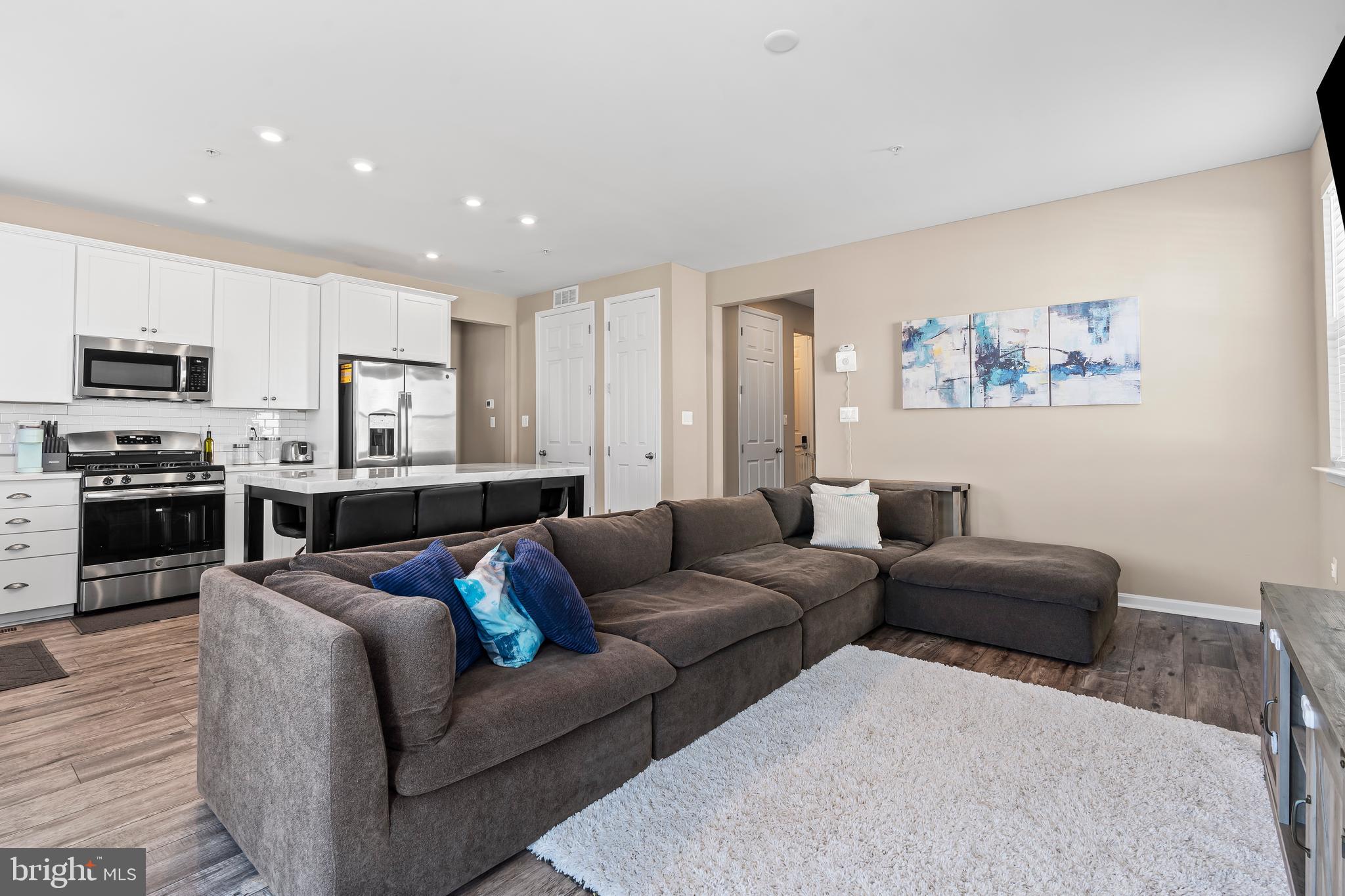 17330 Kilpatrick Court Hagerstown, MD 21740 - Photo 13 of 31 a living room with furniture and a flat screen tv