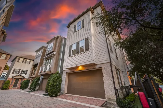 $5,100 | 620 Rutland Street, Unit A, Houston, TX 77007