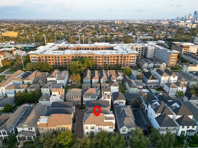 $5,100 | 620 Rutland Street, Unit A, Houston, TX 77007